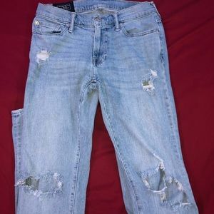 Abercrombie& Finch Mens Light Blue Ripped Jeans